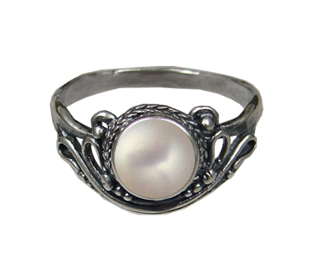 Sterling Silver Ring With Cultured Freshwater Pearl Size 6